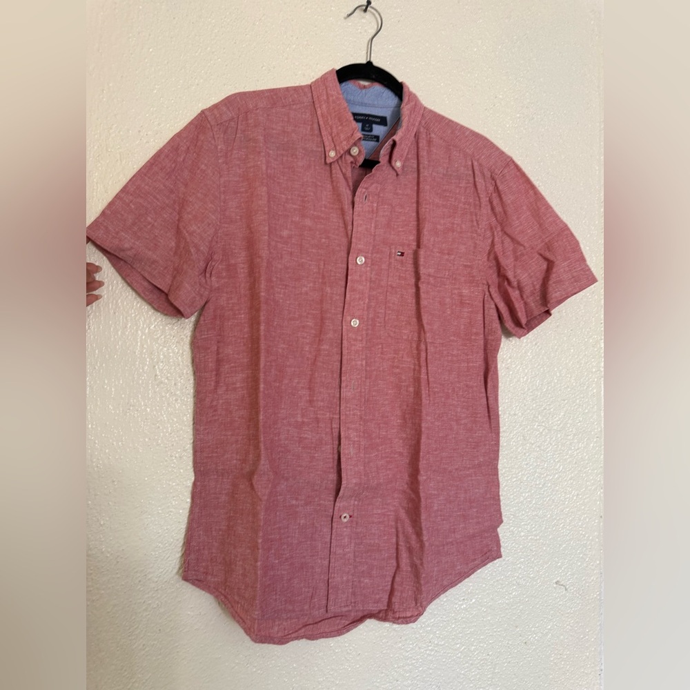 Tommy Hilfiger Men's Casual Red Button Down Shirt size medium